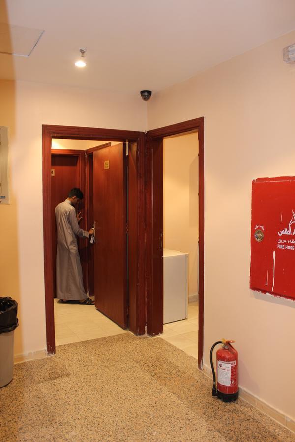 Sadan Umm Al Qura Hotel Мека Екстериор снимка