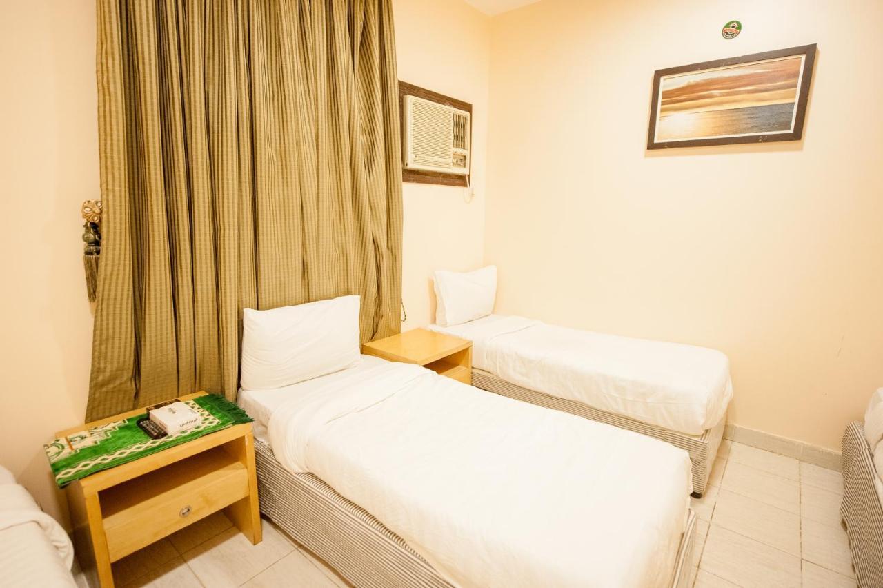 Sadan Umm Al Qura Hotel Мека Екстериор снимка