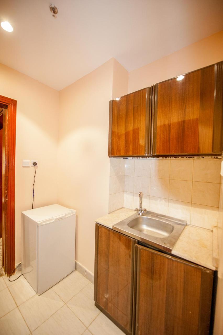 Sadan Umm Al Qura Hotel Мека Екстериор снимка